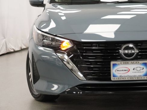 Used 2024 Nissan Sentra SV FWD image 34