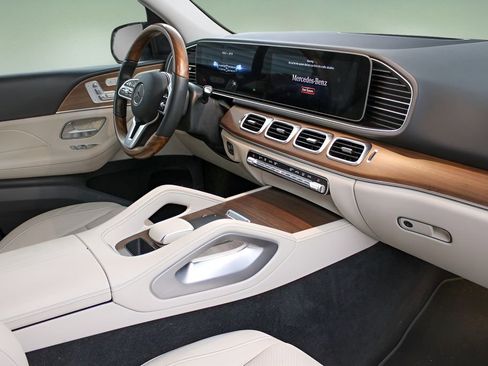 Used 2022 Mercedes-Benz GLE 450 4MATIC image 26