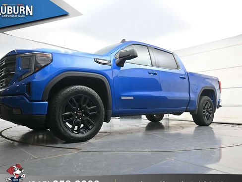 Used 2022 GMC Sierra 1500 Elevation image 18