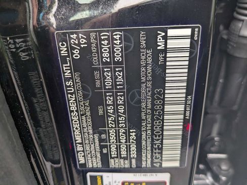 Used 2024 Mercedes-Benz GLS 450 4MATIC image 25