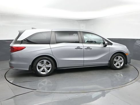 Used 2018 Honda Odyssey EX-L image 9