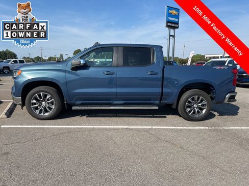 Used 2024 Chevrolet Silverado 1500 LT AWD/4WD image 2