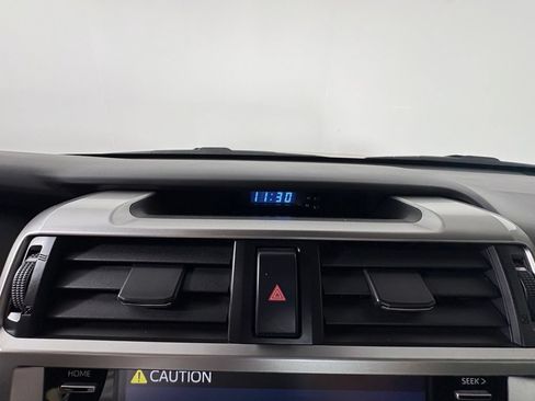 Used 2021 Toyota 4Runner SR5 AWD/4WD image 22