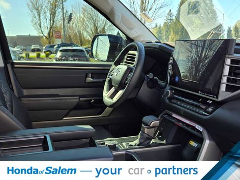 Used 2024 Toyota Tundra Limited image 13