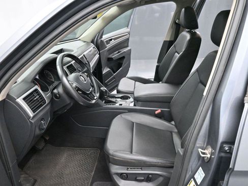 Used 2018 Volkswagen Atlas SEL image 12