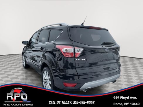 Used 2018 Ford Escape Titanium w/ Ford Safe & Smart Package image 3