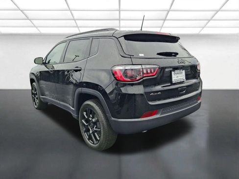 New 2026 Jeep Compass Latitude image 5