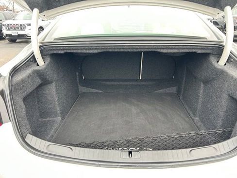 Used 2017 Chevrolet Impala LT w/ Leather Package image 11