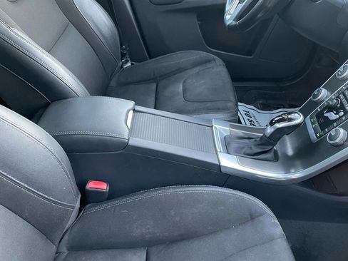 Used 2016 Volvo XC60 T5 image 29