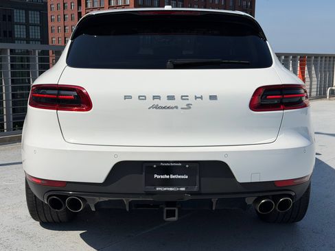 Used 2018 Porsche Macan S AWD/4WD image 10