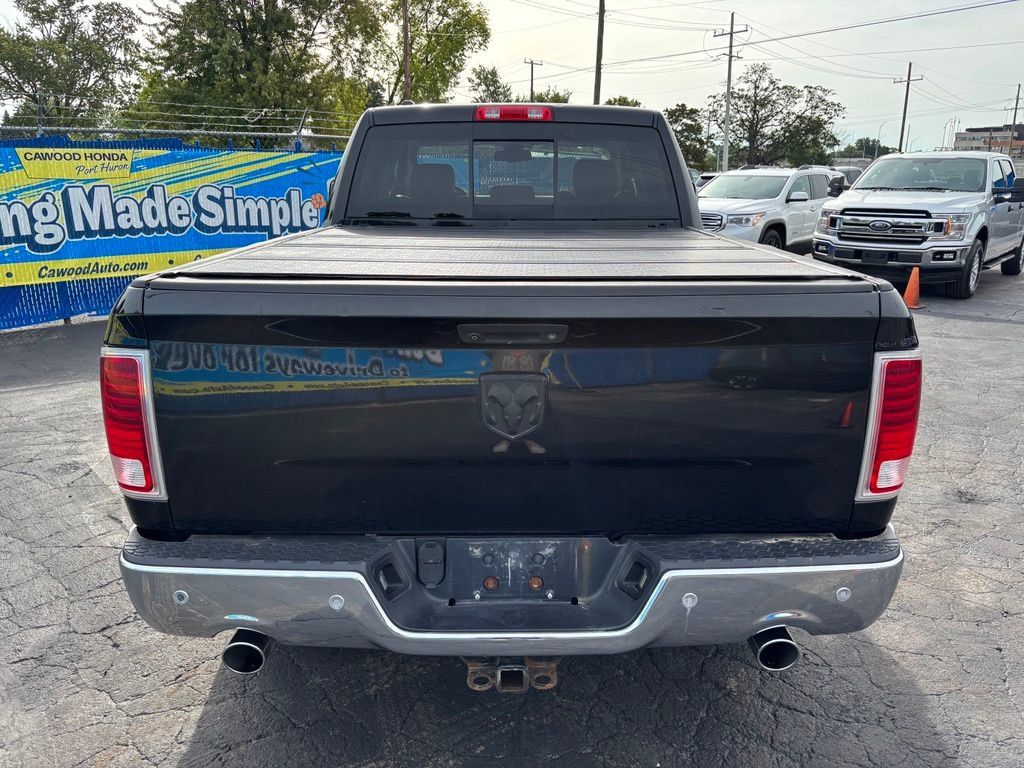 Used 2015 RAM 1500 Laramie AWD/4WD image 3