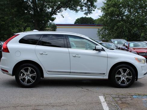 Used 2015 Volvo XC60 T6 Platinum AWD/4WD image 5