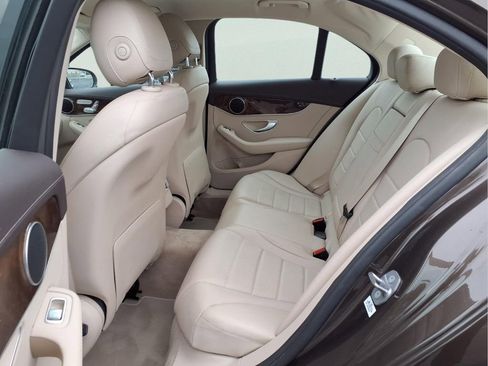 Used 2017 Mercedes-Benz C 300 Sedan image 19