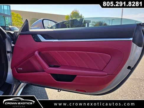 Used 2021 Porsche 911 Turbo image 42