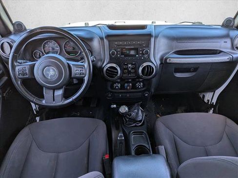 Used 2014 Jeep Wrangler Unlimited Sport w/ Quick Order Package 23S AWD/4WD image 21
