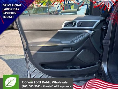 Used 2013 Ford Explorer XLT AWD/4WD image 13
