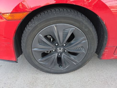 Used 2017 Honda Civic EX image 4