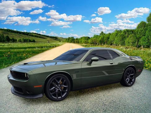 Certified 2023 Dodge Challenger R/T w/ Plus Package RWD image 2