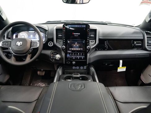 New 2026 RAM 1500 Laramie AWD/4WD image 10