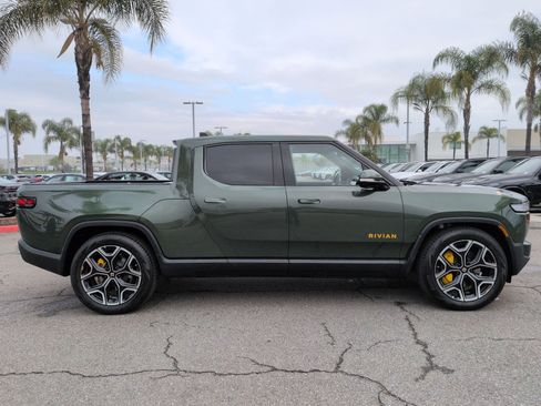 Used 2023 Rivian R1T Launch Edition image 11
