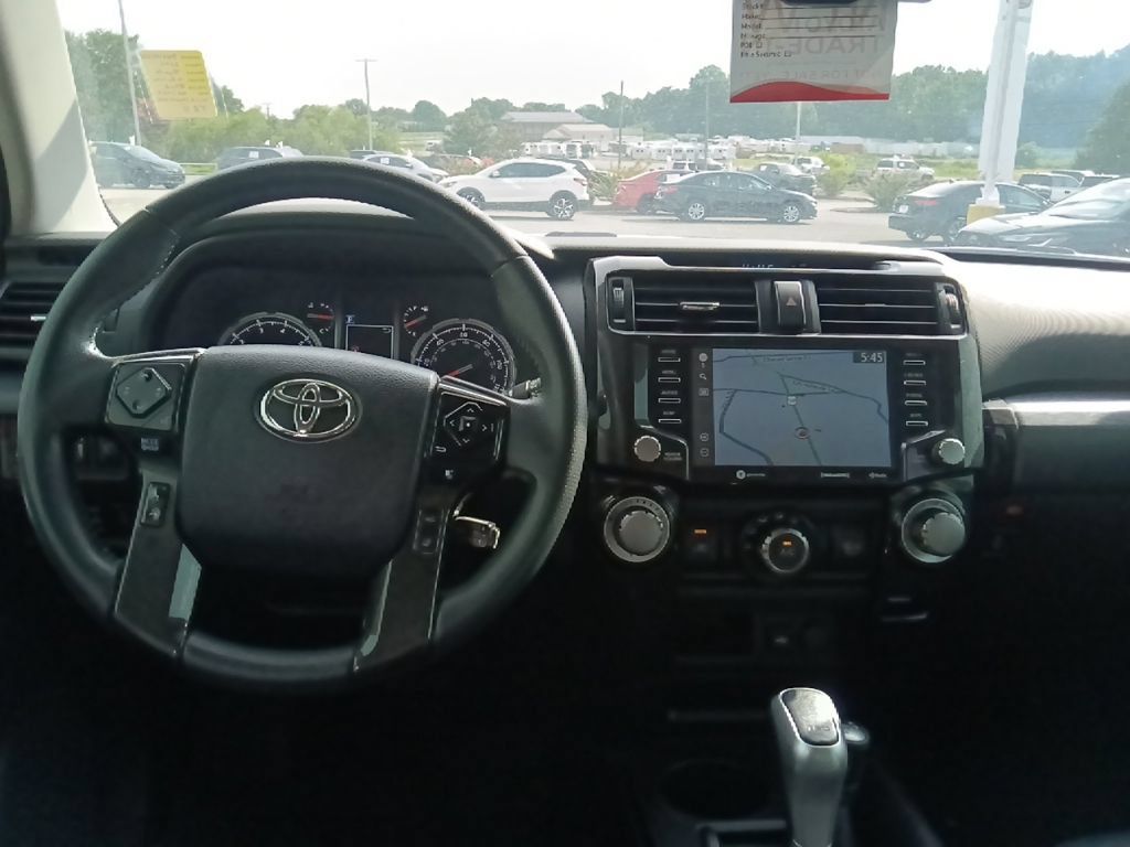 Used 2022 Toyota 4Runner TRD Off-Road Premium w/ TRD Black Wheel Package (TMS) AWD/4WD image 27