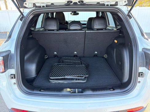 Used 2024 Jeep Compass Trailhawk w/ Sun and Sound Group image 26