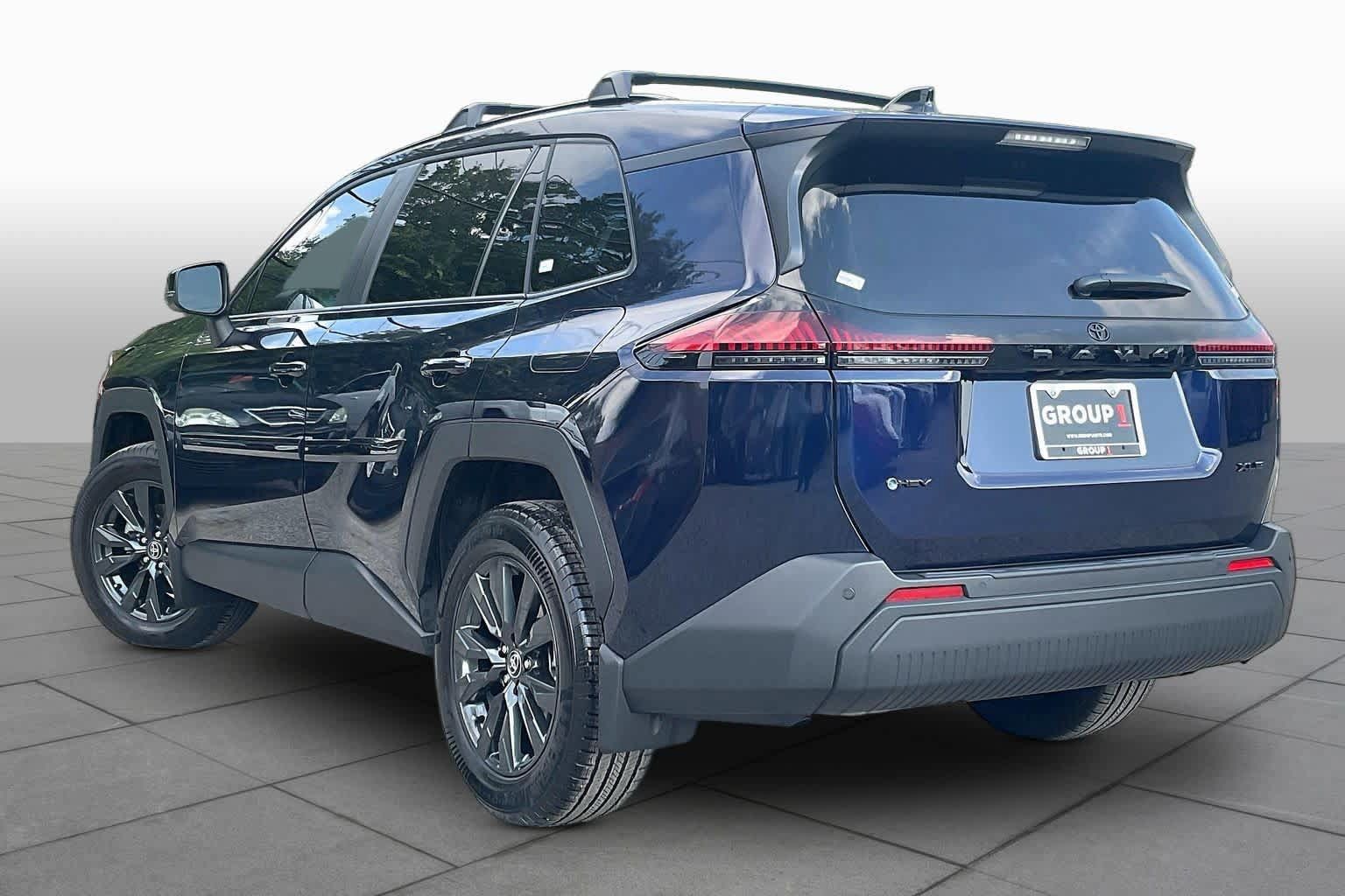 Used 2026 Toyota RAV4 XLE Premium w/ Panoramic Sun Roof Package FWD image 10