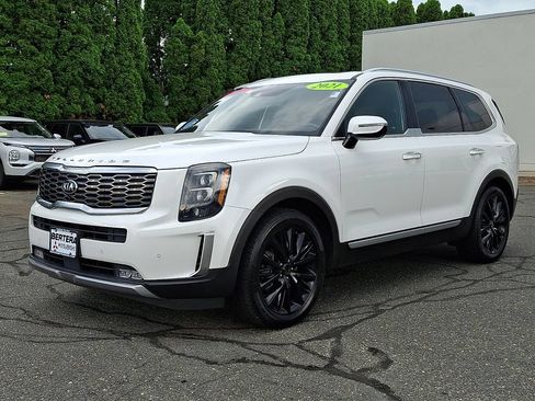 Used 2021 Kia Telluride SX w/ SX Prestige Package AWD/4WD image 3