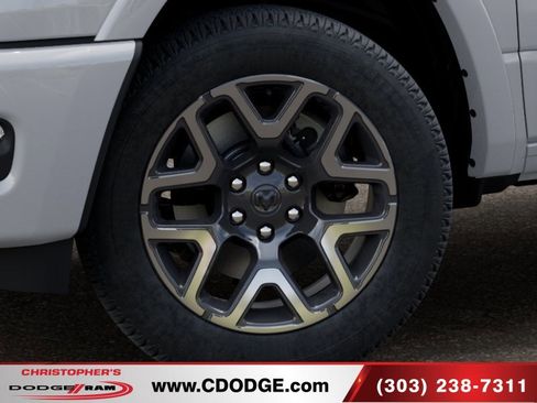 New 2026 RAM 1500 Laramie w/ Sport Appearance Package AWD/4WD image 8