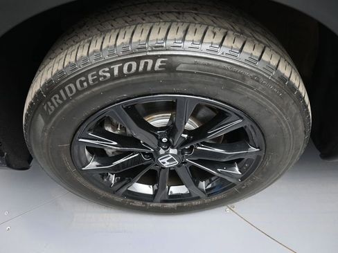Used 2025 Honda CR-V Sport-L image 14