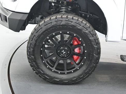 New 2025 Ford F150 Lariat w/ Equipment Group 502A High image 25