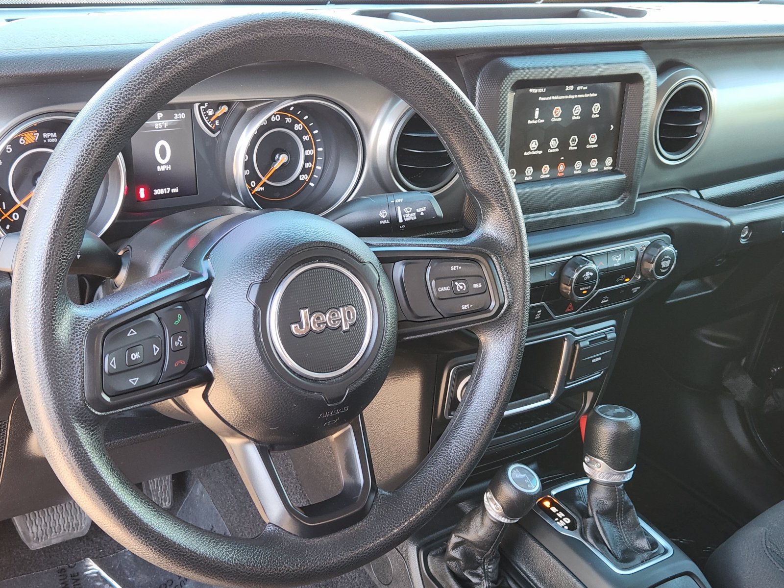 Used 2023 Jeep Wrangler Sport AWD/4WD image 34
