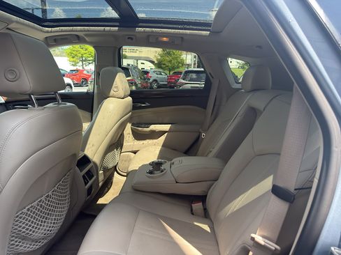 Used 2013 Cadillac SRX Performance w/ Driver Awareness Package FWD image 10