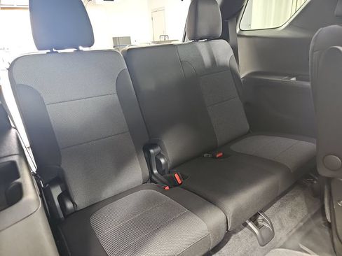 Used 2023 Chevrolet Traverse LT w/ LPO, Floor Liner Package AWD/4WD image 15