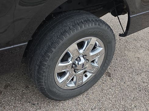 Used 2014 Ford F150 XLT w/ Equipment Group 302A Luxury RWD image 10