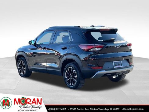 Certified 2021 Chevrolet TrailBlazer LT w/ Convenience Package image 4