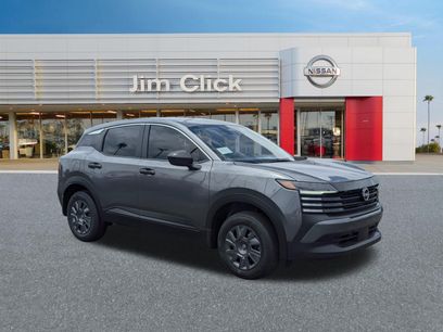 New 2026 Nissan Kicks S