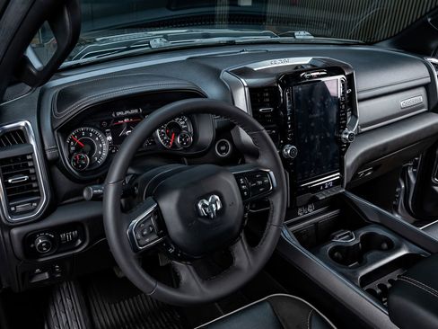 Used 2025 RAM 1500 Laramie w/ Sport Appearance Package image 17