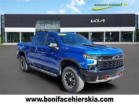 Used 2022 Chevrolet Silverado 1500 ZR2 image 1