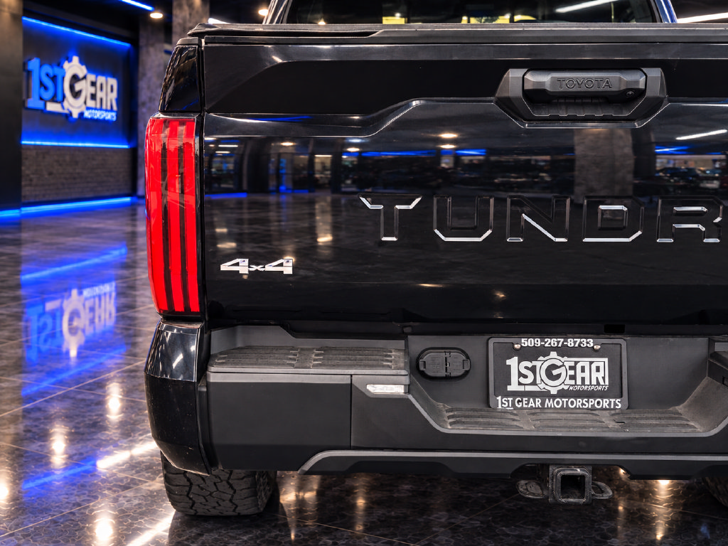 Used 2022 Toyota Tundra SR5 AWD/4WD image 13