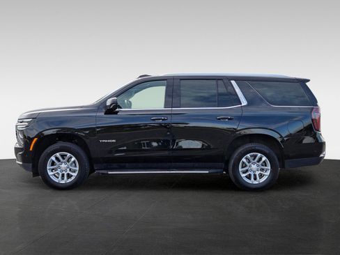 Used 2025 Chevrolet Tahoe LT AWD/4WD image 7