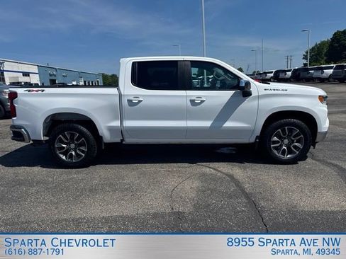 Used 2023 Chevrolet Silverado 1500 LT AWD/4WD image 2