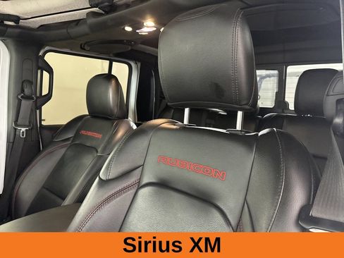Used 2020 Jeep Gladiator Rubicon AWD/4WD image 12