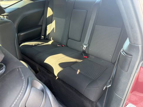 Used 2018 Dodge Challenger SXT RWD image 34
