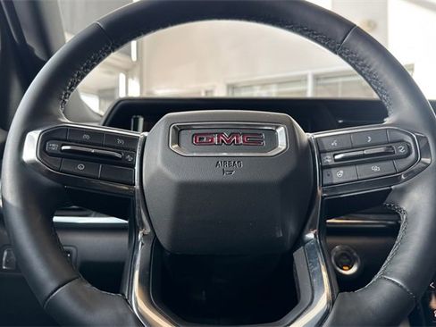 Used 2026 GMC Terrain Elevation w/ Black Edition image 23