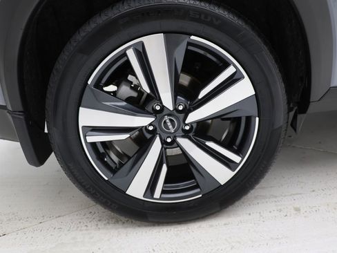 Used 2023 Nissan Rogue SL w/ SL Premium Package AWD/4WD image 9