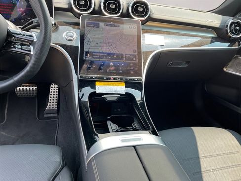 Used 2024 Mercedes-Benz C 300 4MATIC Sedan image 11