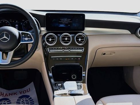 Used 2021 Mercedes-Benz GLC 300 image 18