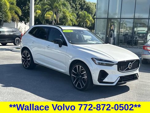 Used 2024 Volvo XC60 T8 Ultimate w/ Protection Package Premier AWD/4WD image 5