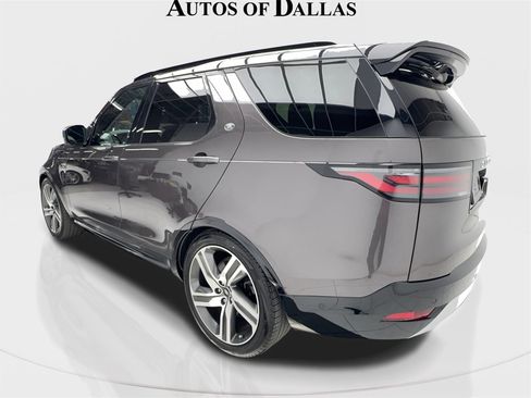 Used 2023 Land Rover Discovery Metropolitan Edition image 10